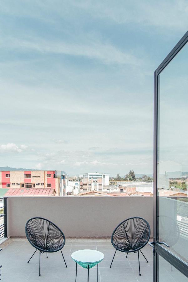 Uma Hotel