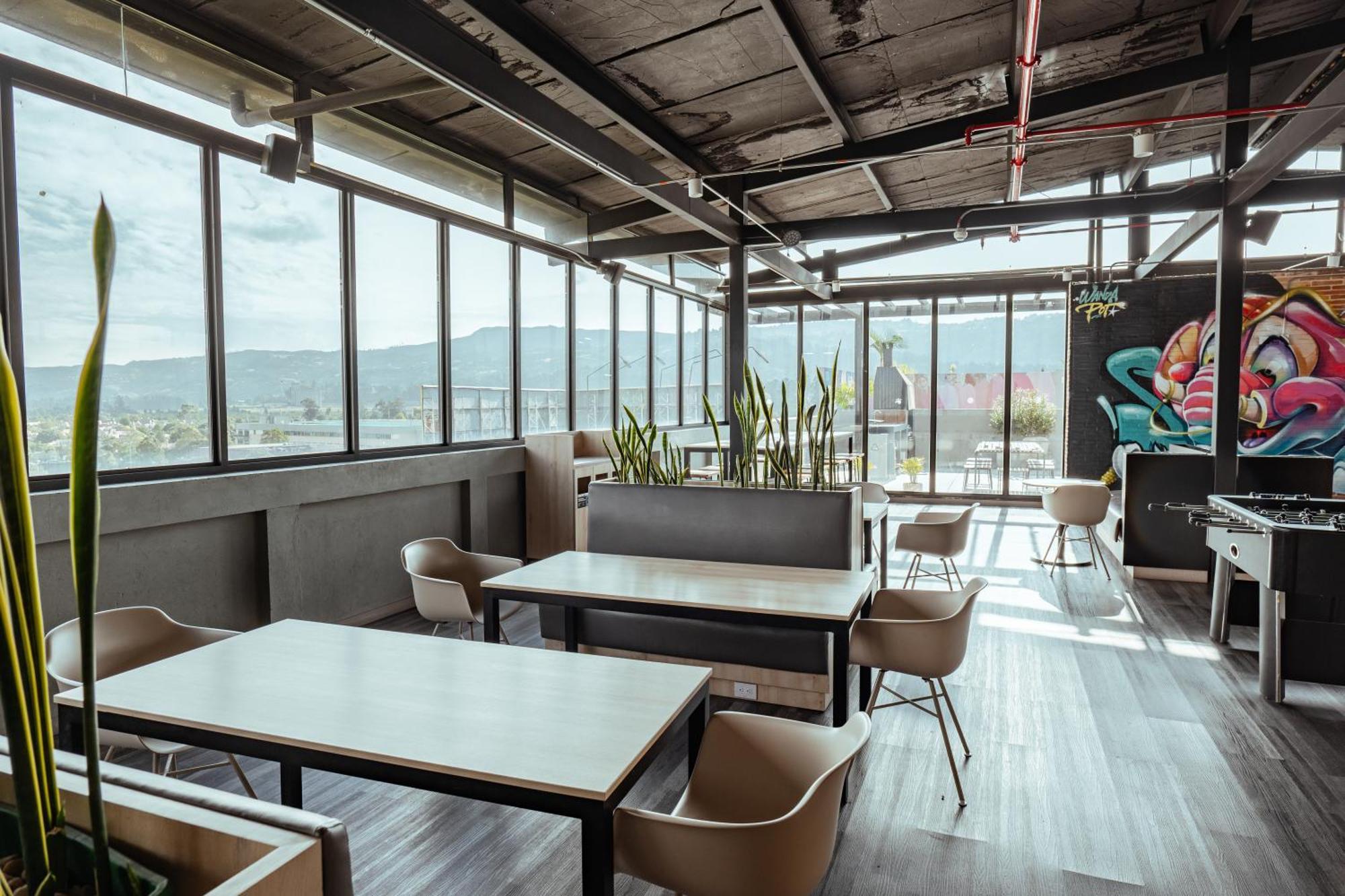 Uma Hotel